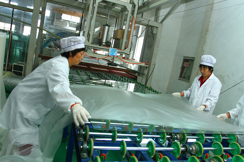 玻璃夾膠生產線